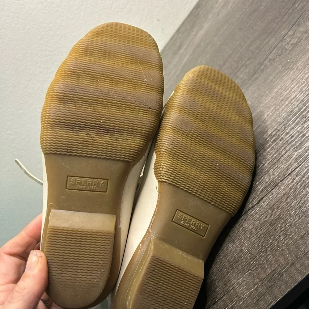 Sperry pre owned